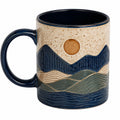 Keramiktasse 400 ml Beige Blau mit Bergmotiv und Henkel